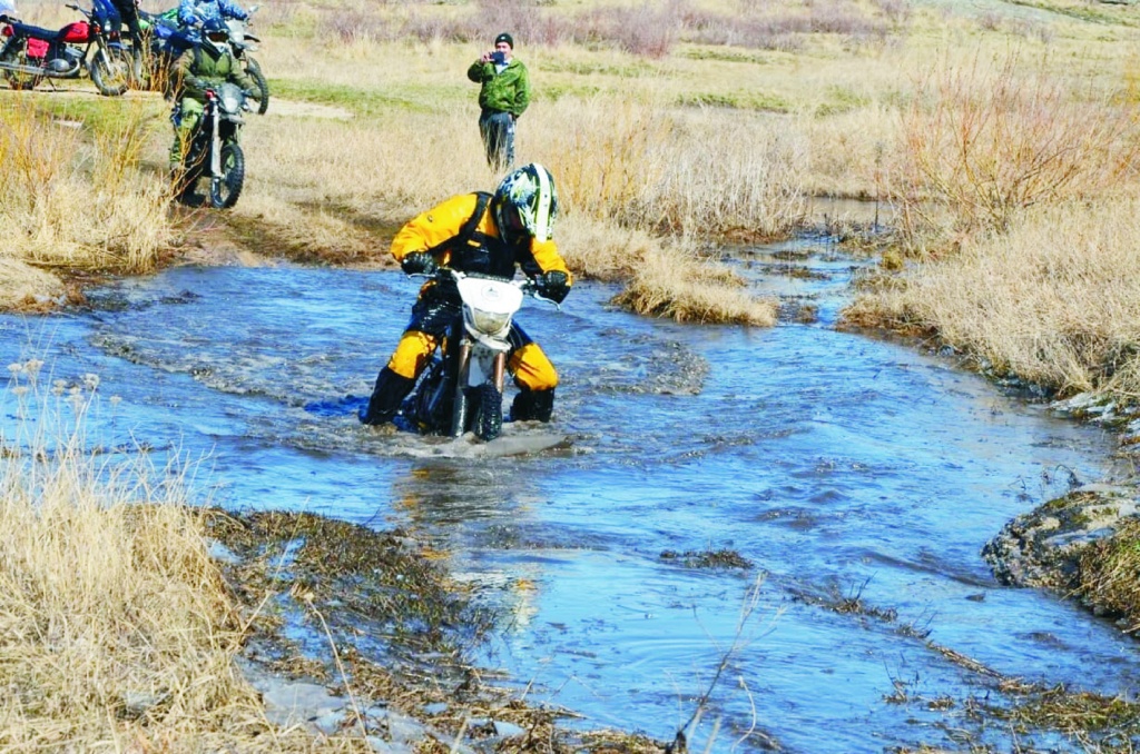 Мотоклуб МАСТЕР.jpg