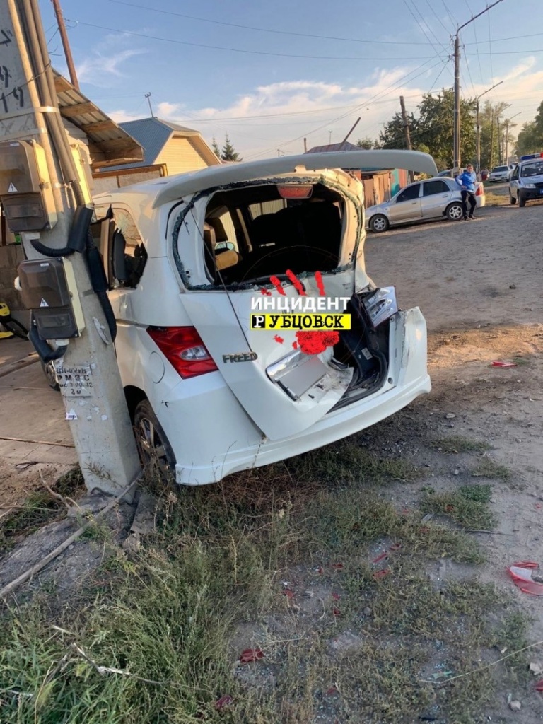 HideFrame_vGOzM7UmETk.jpg HideFrame_vGOzM7UmETk.jpg