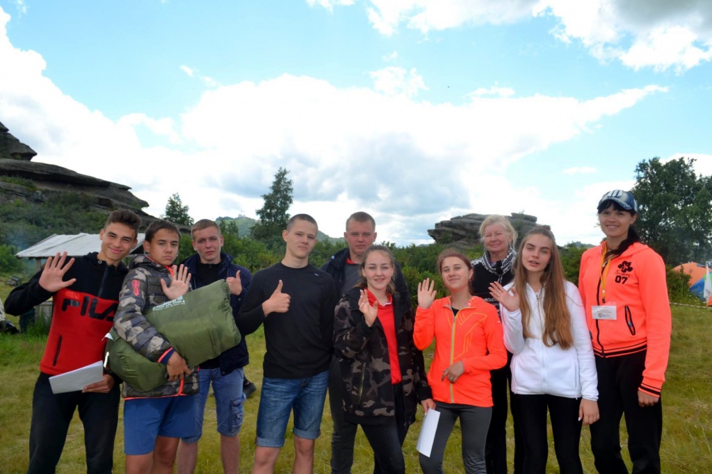 Команда дворца ЭТК Рассвет.jpg