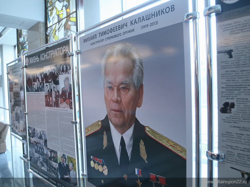 23.10.2019_Театр драмы 1.jpg