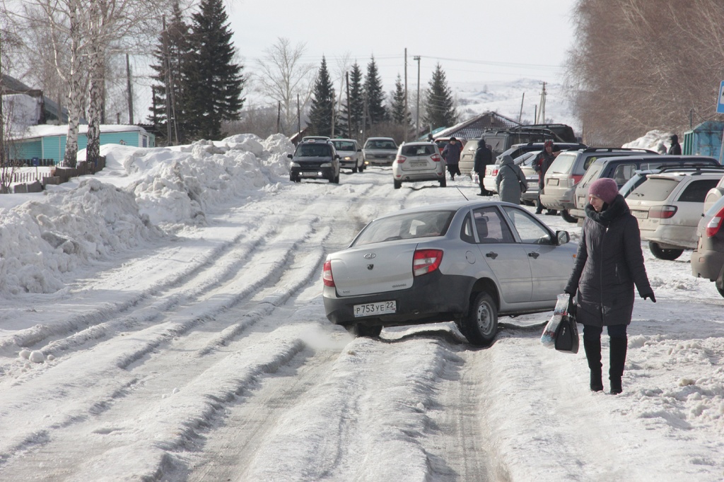 Фролова у ЦРБ.jpg